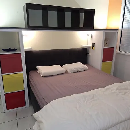 Gelijkvloers In Hartje アパート