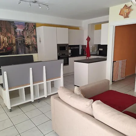 Apartmán Gelijkvloers In Hartje Ostende