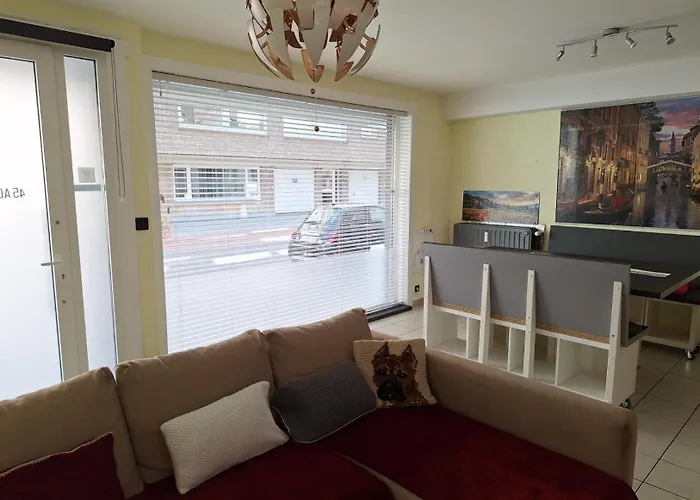 Appartement Gelijkvloers In Hartje *